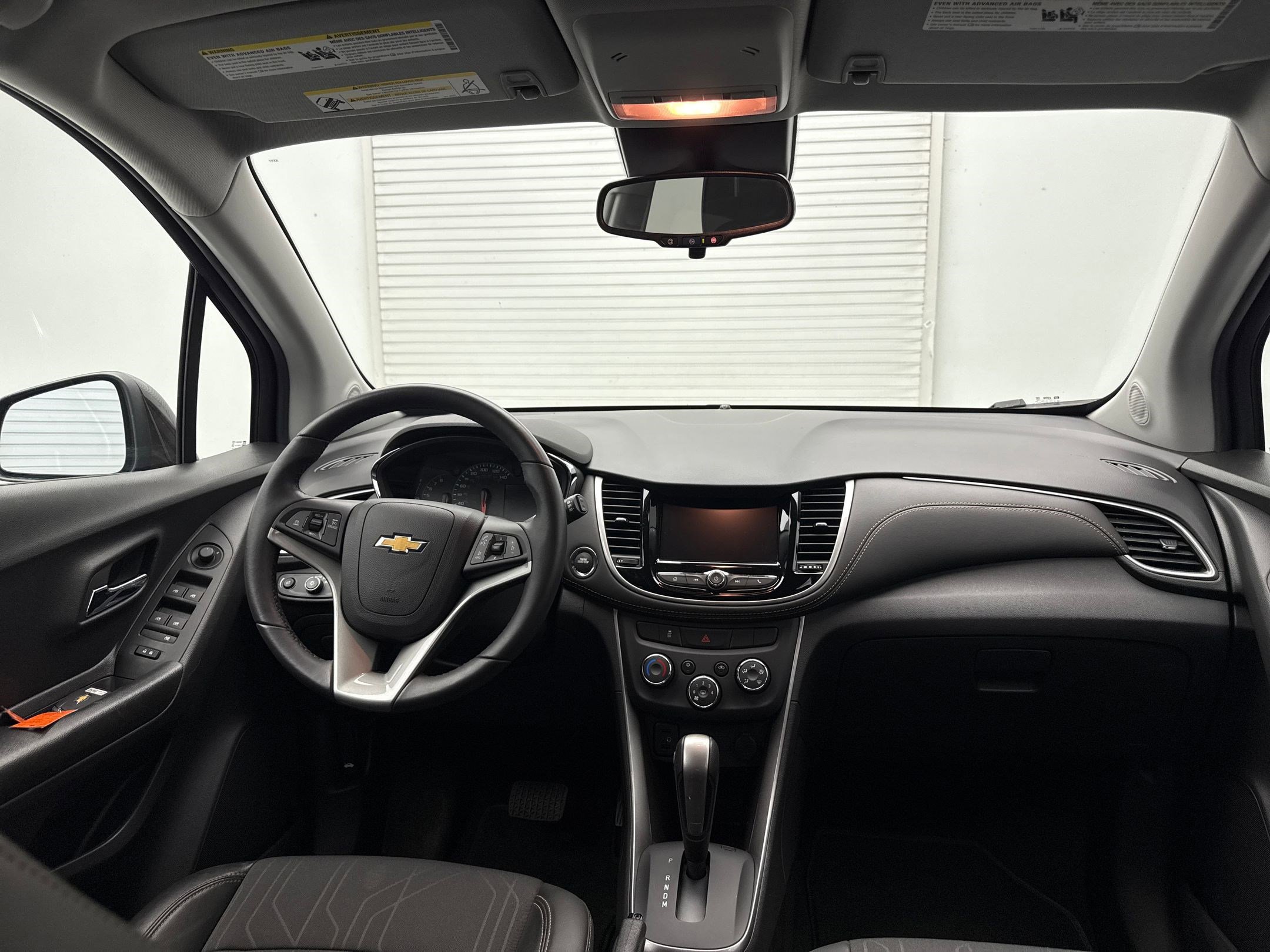 2022 Chevrolet Trax LT photo 4