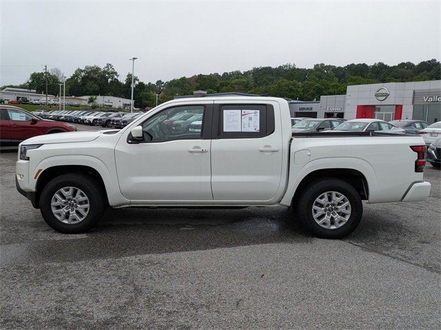 2022 Nissan Frontier SV photo 8