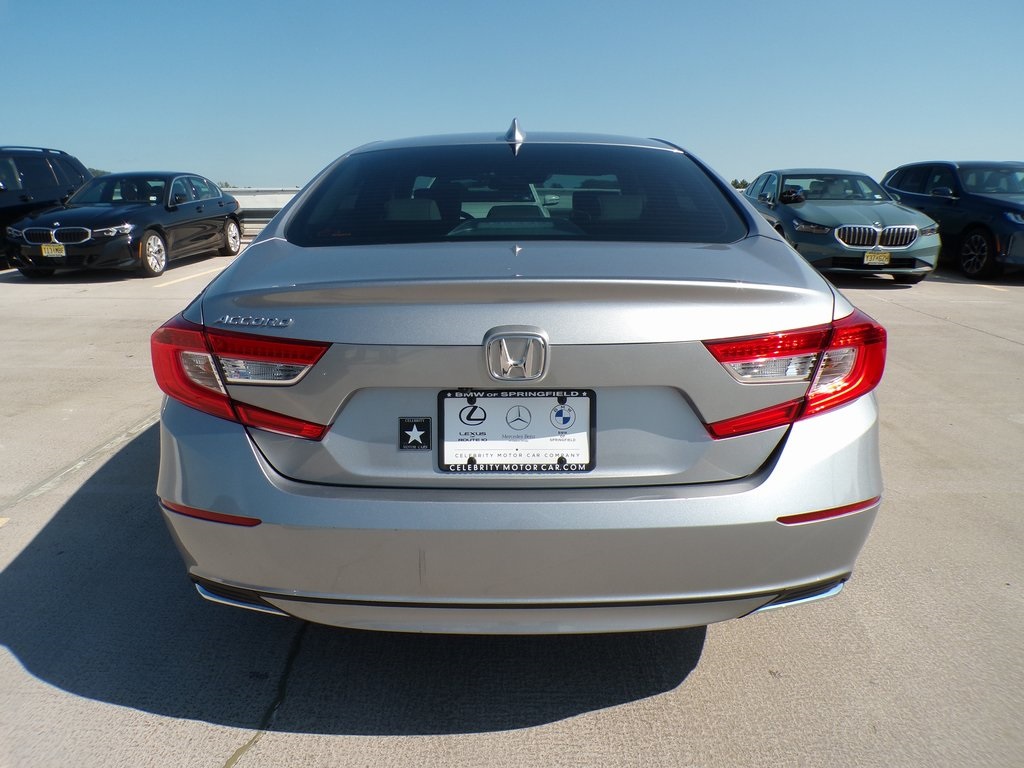 2019 Honda Accord LX photo 5