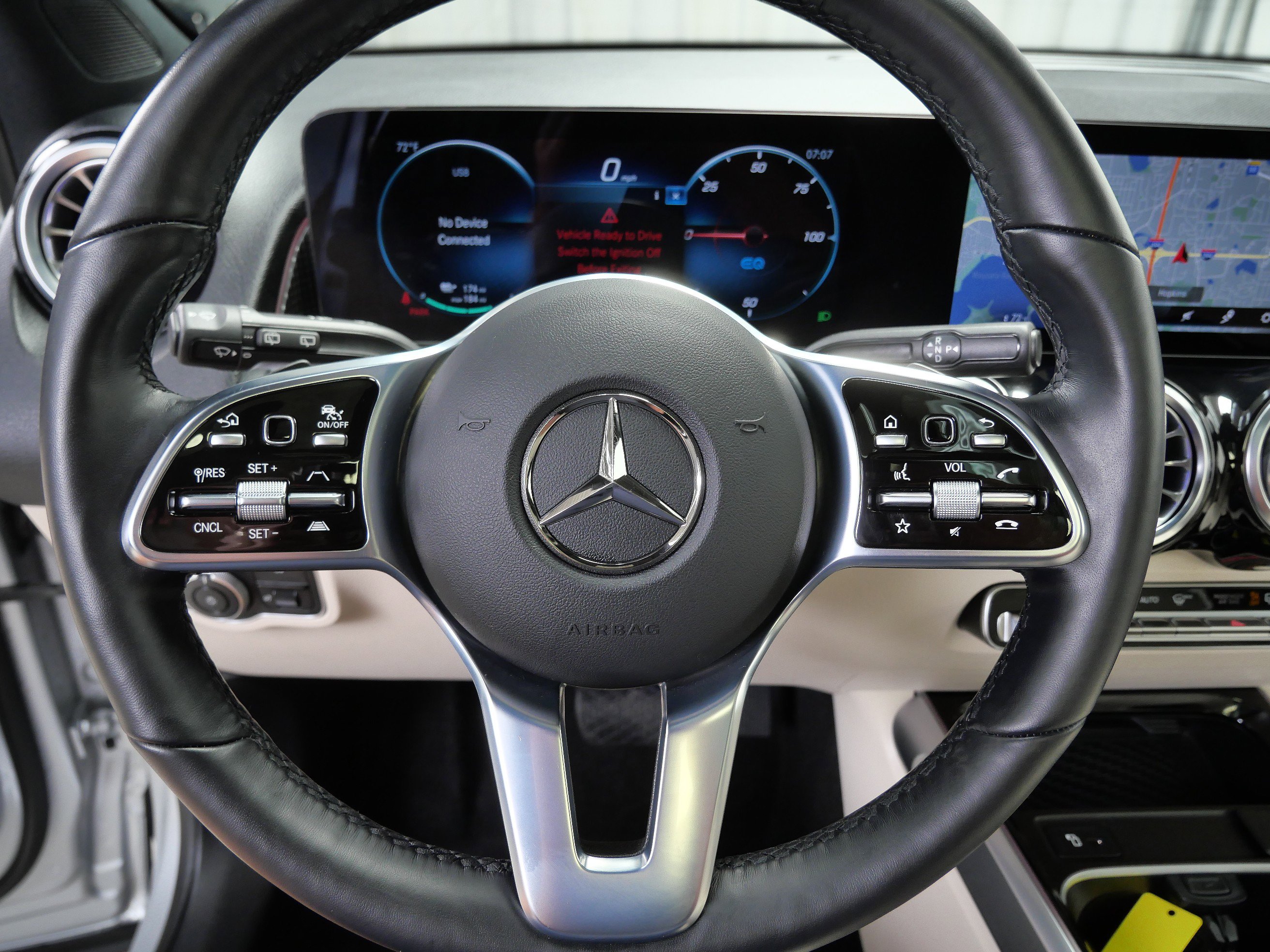 2023 Mercedes Benz EQB 300 4MATIC photo 22
