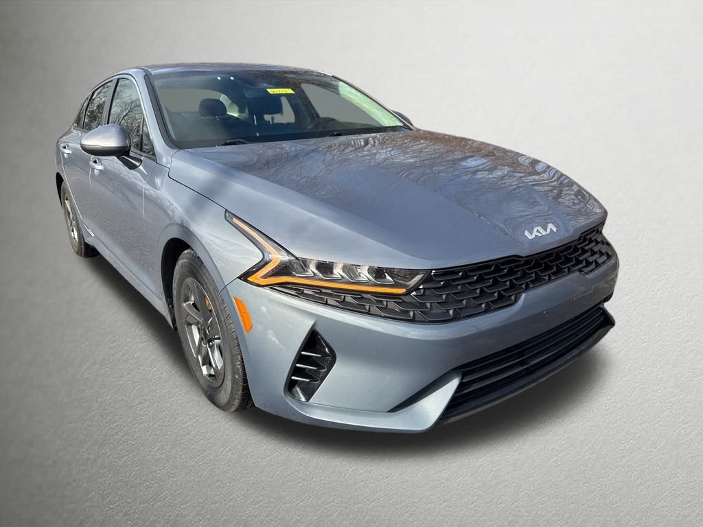 2022 Kia K5 LXS's photo