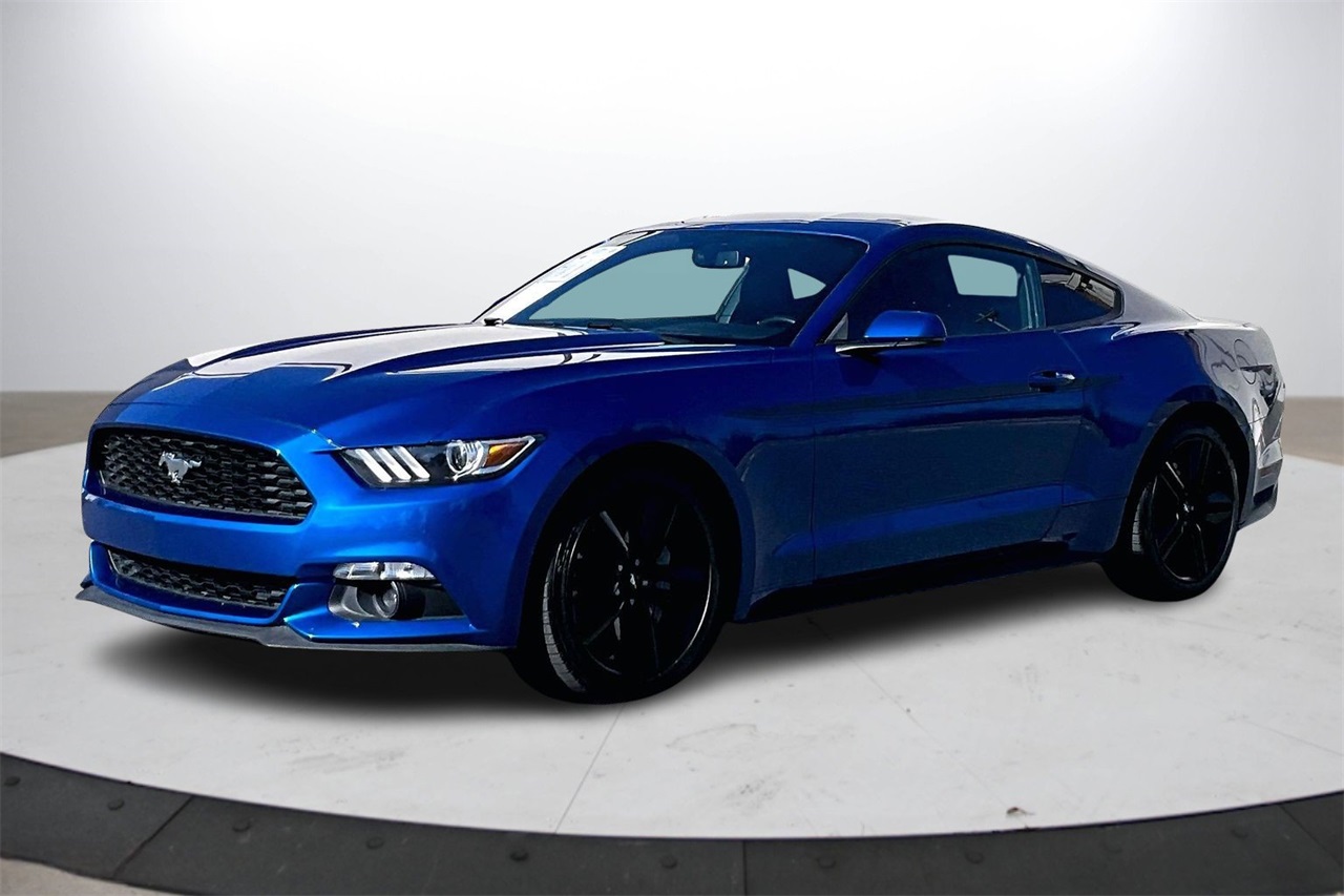 2017 Ford Mustang EcoBoost Premium photo 4