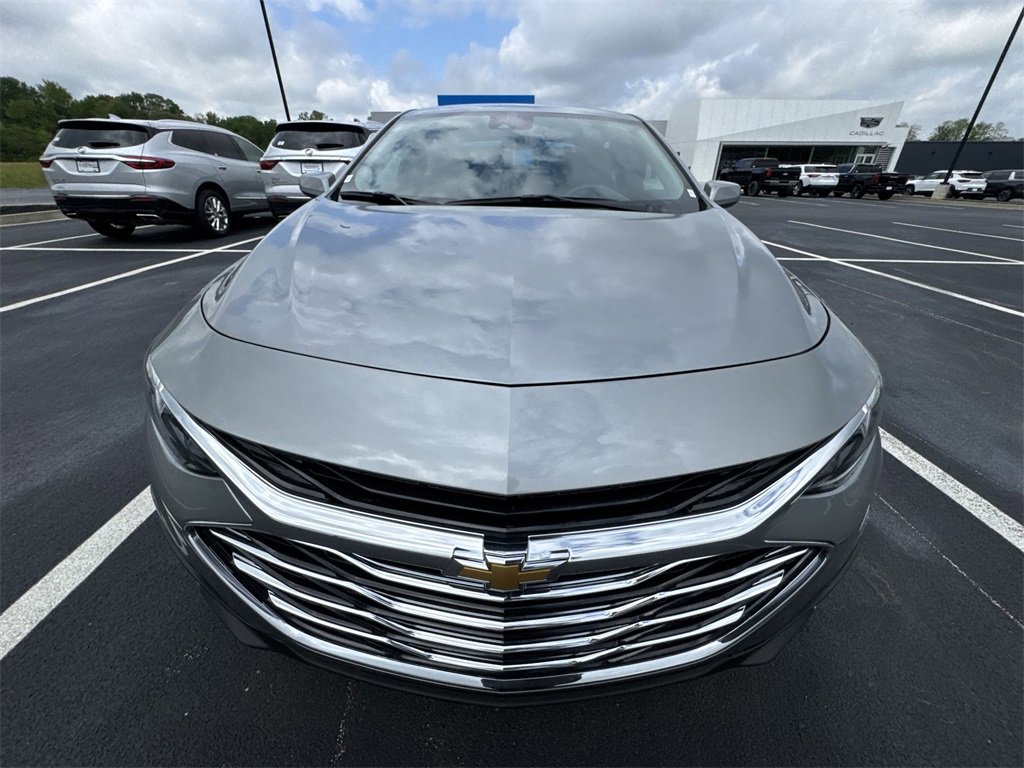 2025 Chevrolet Malibu LS photo 24