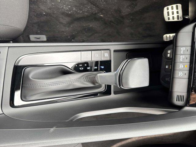 2025 Hyundai Elantra SEL Sport photo 24