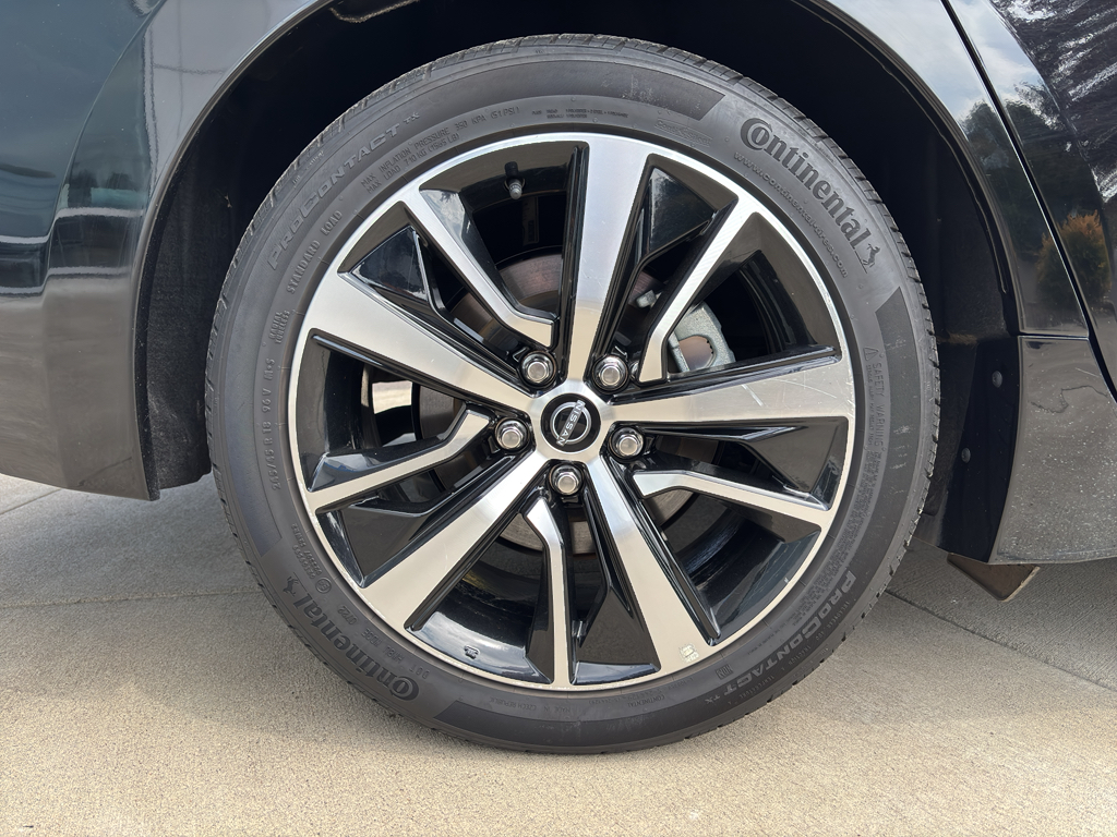 2023 Nissan Maxima SV photo 19