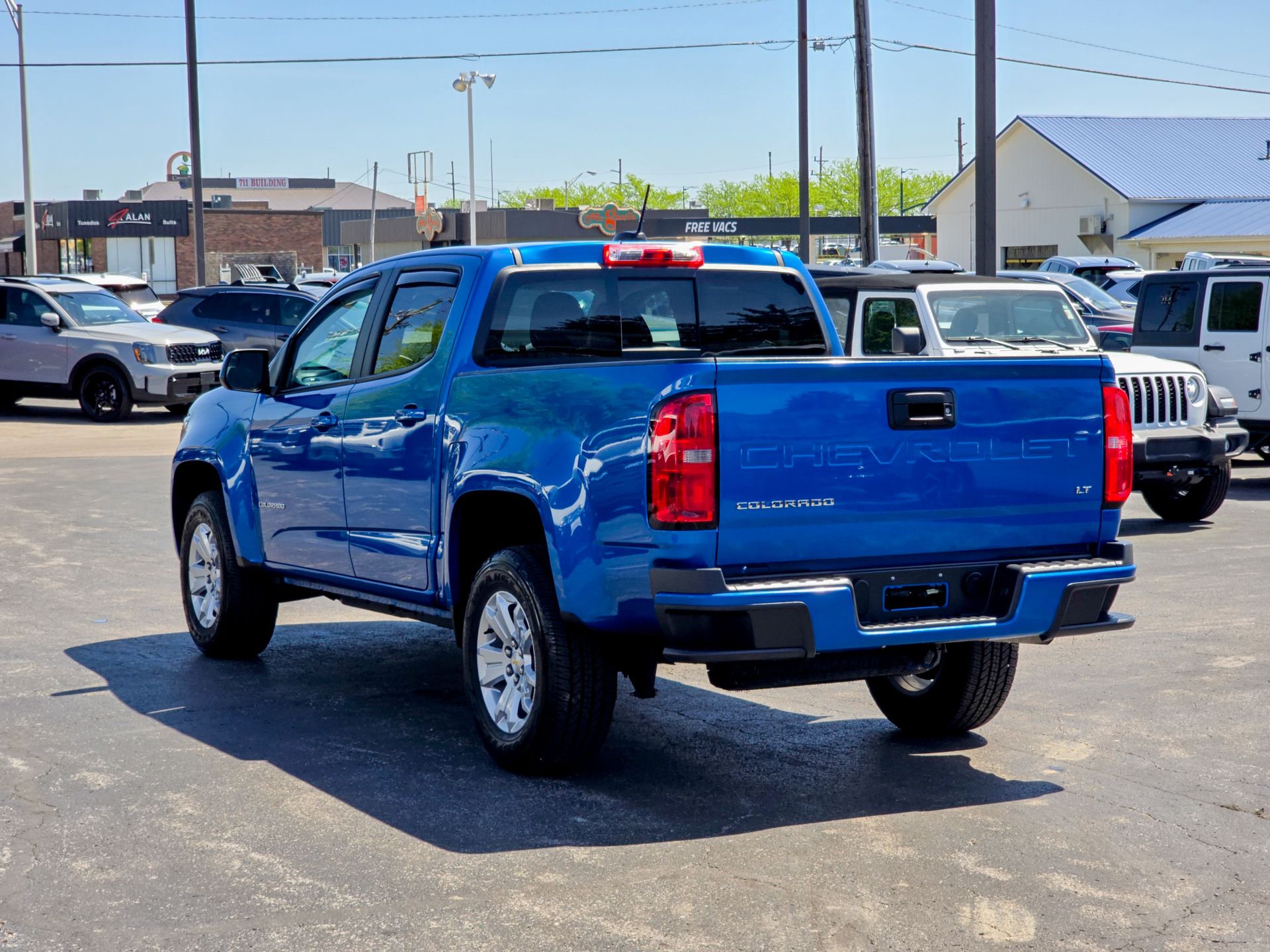 2022 Chevrolet Colorado LT photo 10
