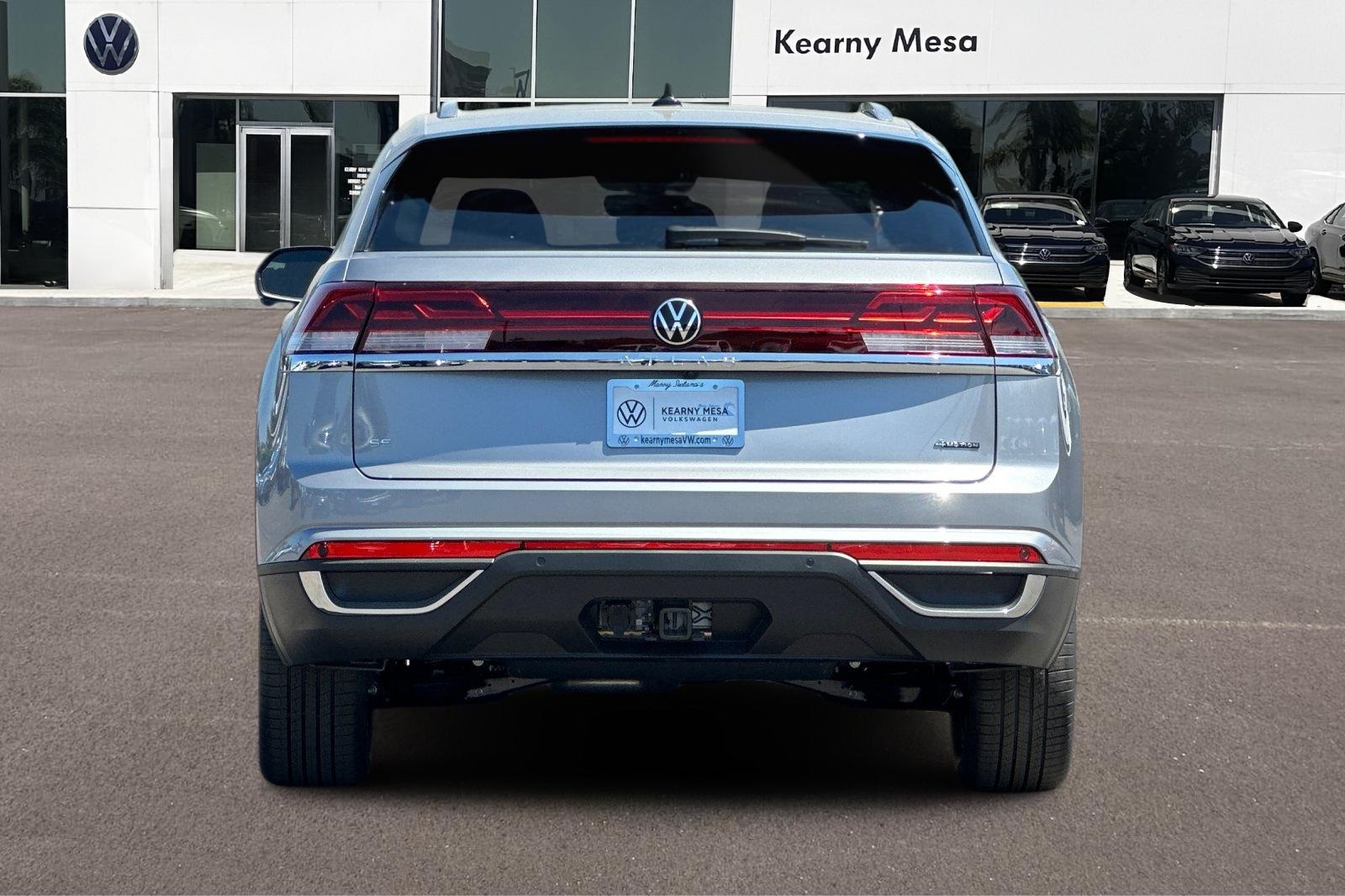 2026 Volkswagen Atlas Cross Sport SE Technology photo 3