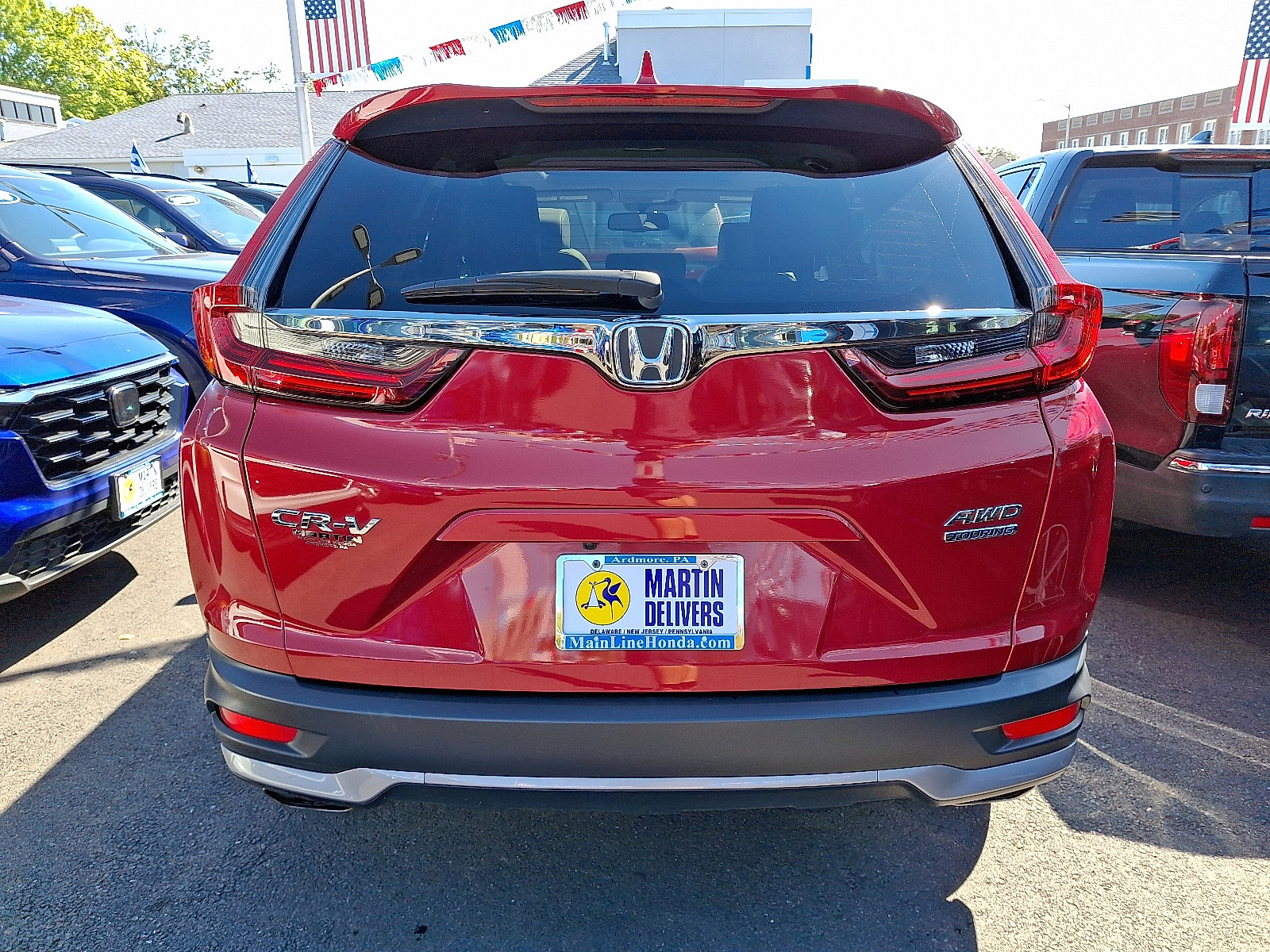 2022 Honda CR-V Touring photo 2