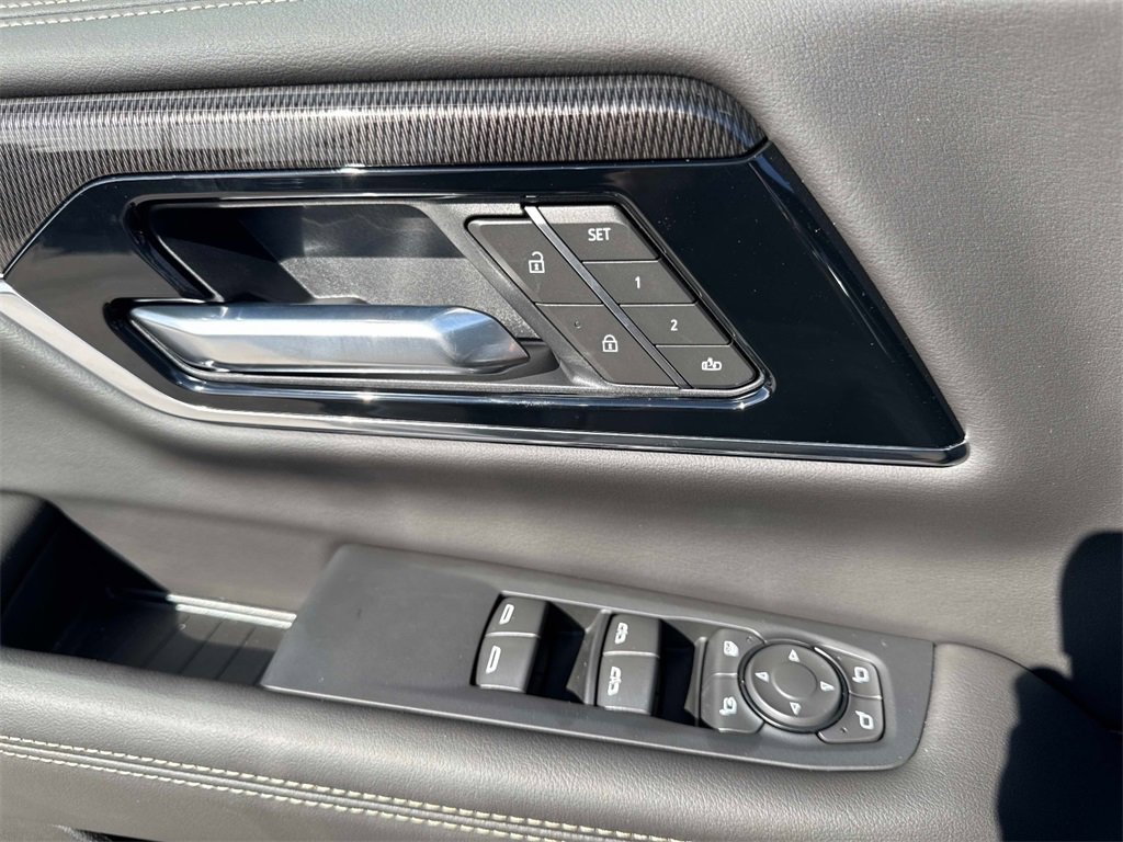 2025 Gmc Yukon photo 9