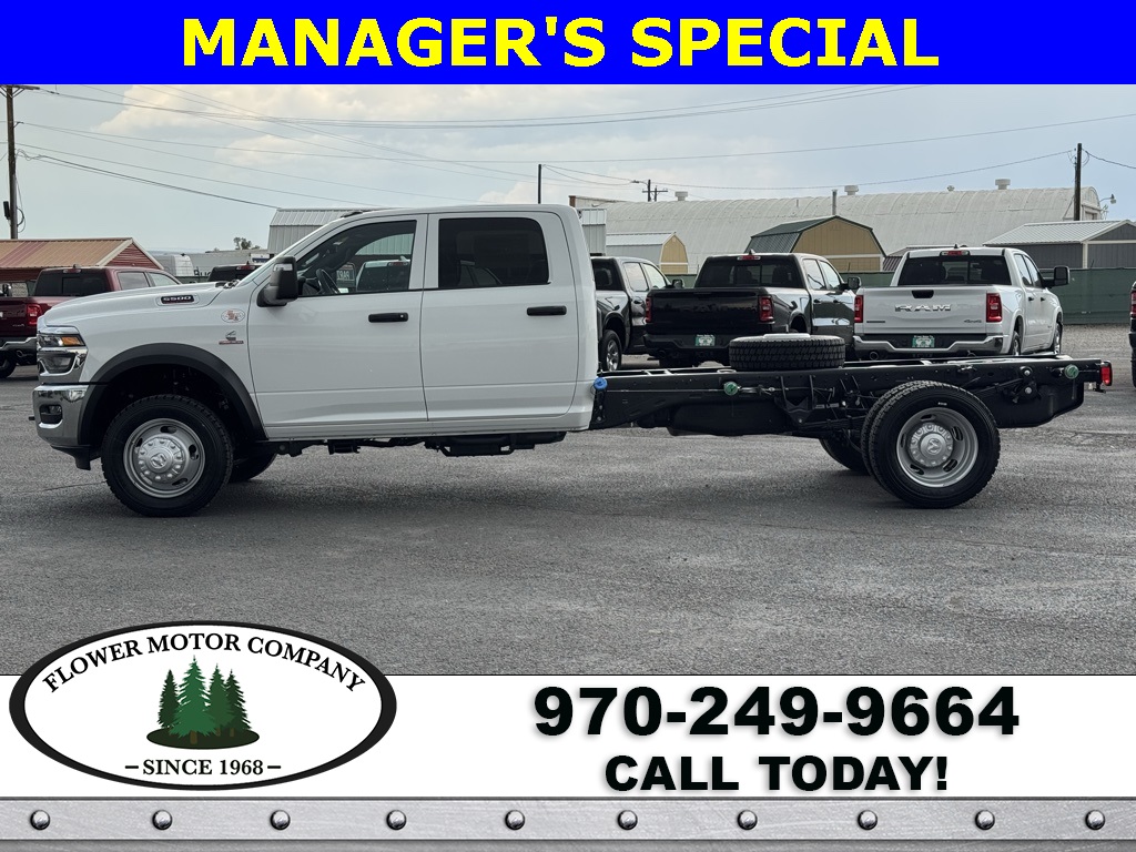2025 Ram 5500 Tradesman photo 4