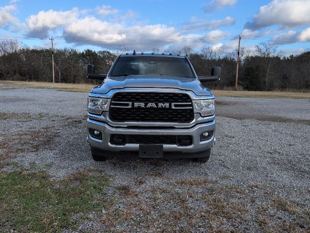 2022 Ram 3500 Big Horn photo 3