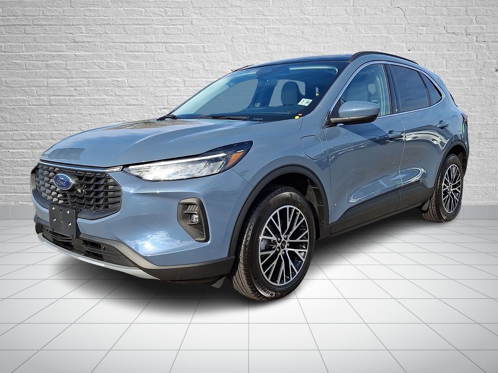 2025 Ford Escape PHEV's photo
