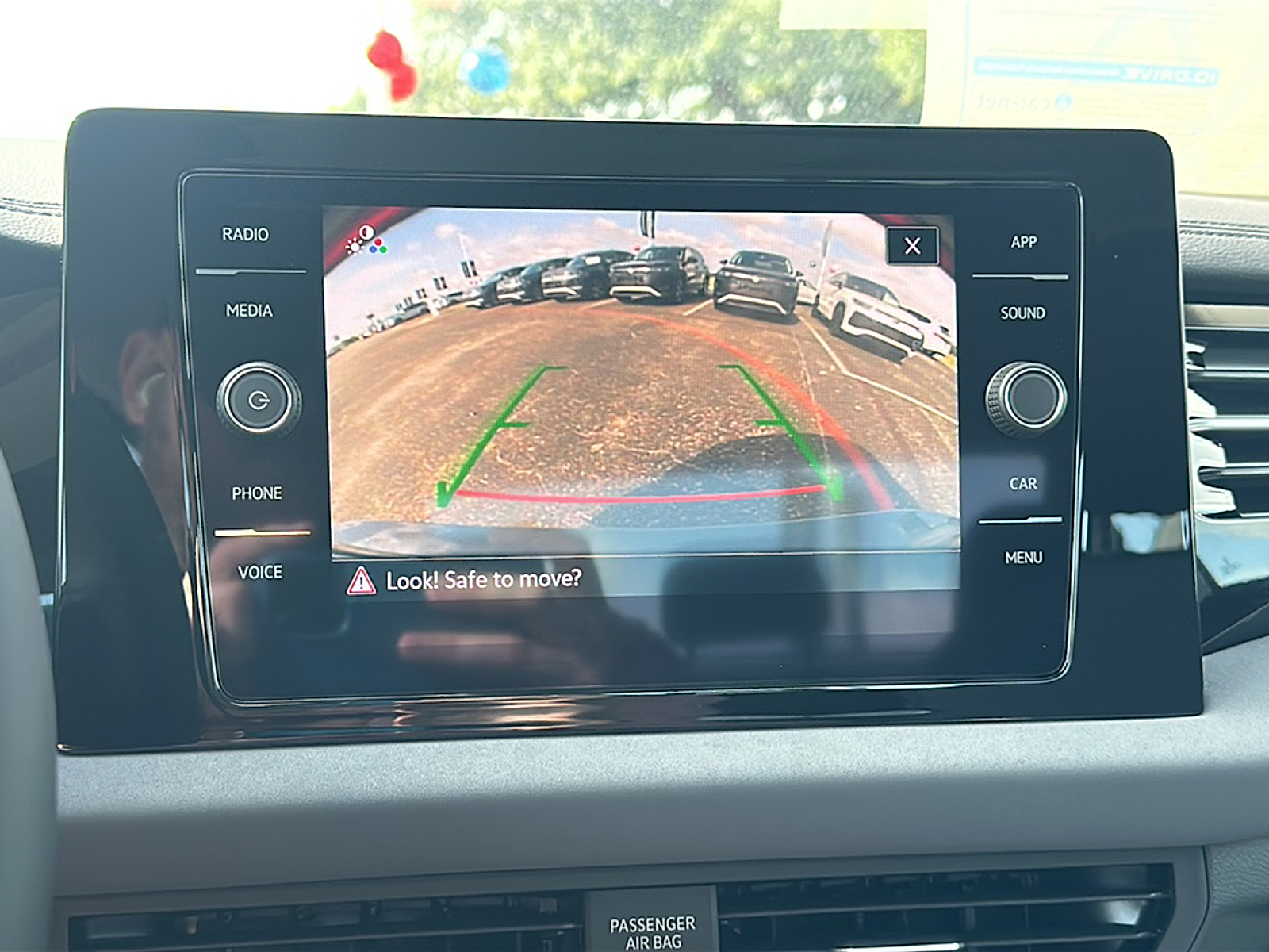 2025 Volkswagen Jetta 1.5T SE photo 11