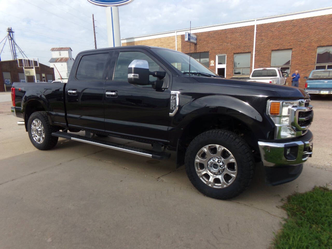 2022 Ford F-250 Lariat photo 14