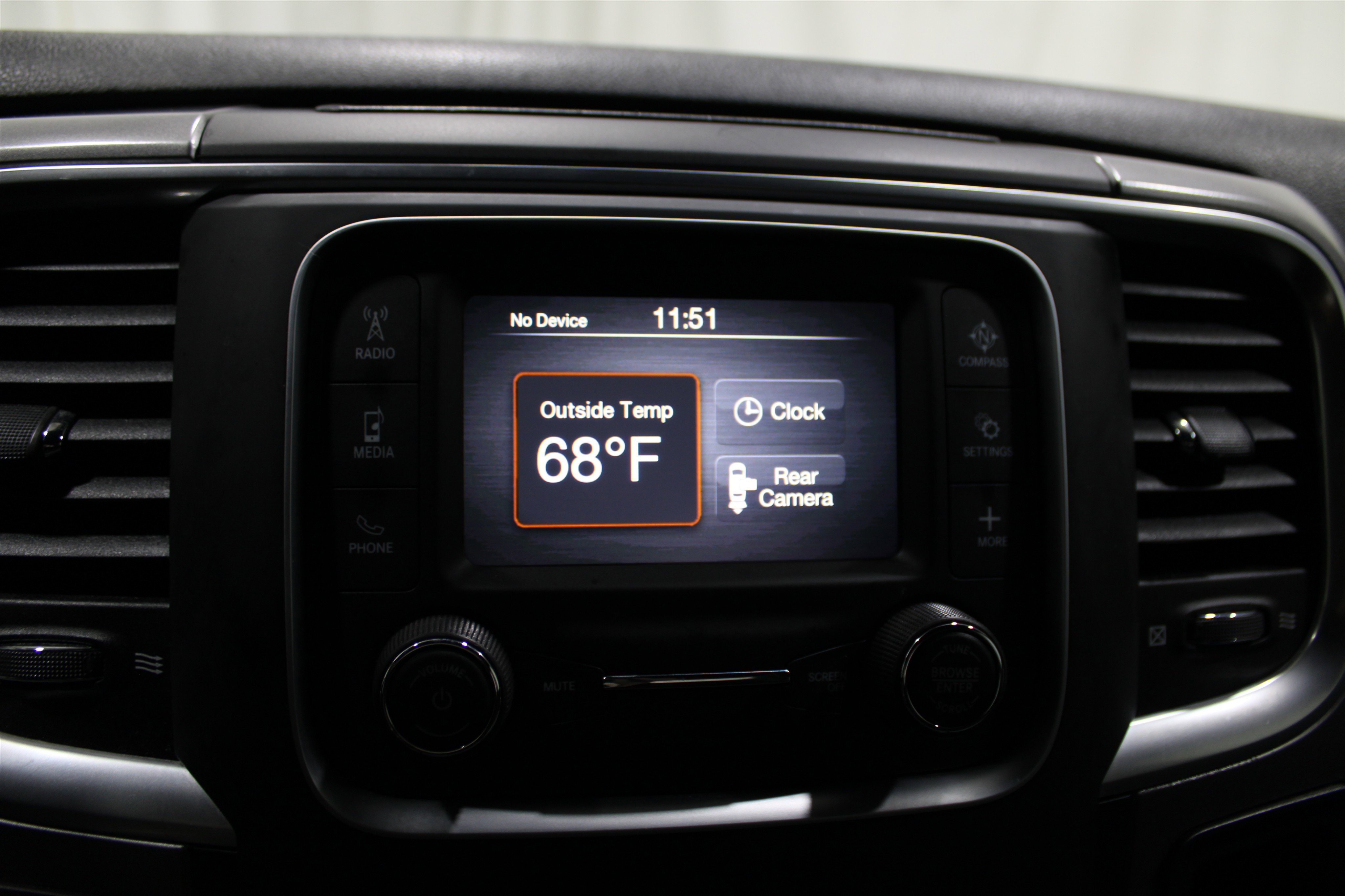 2022 Ram 1500 Classic Warlock photo 10