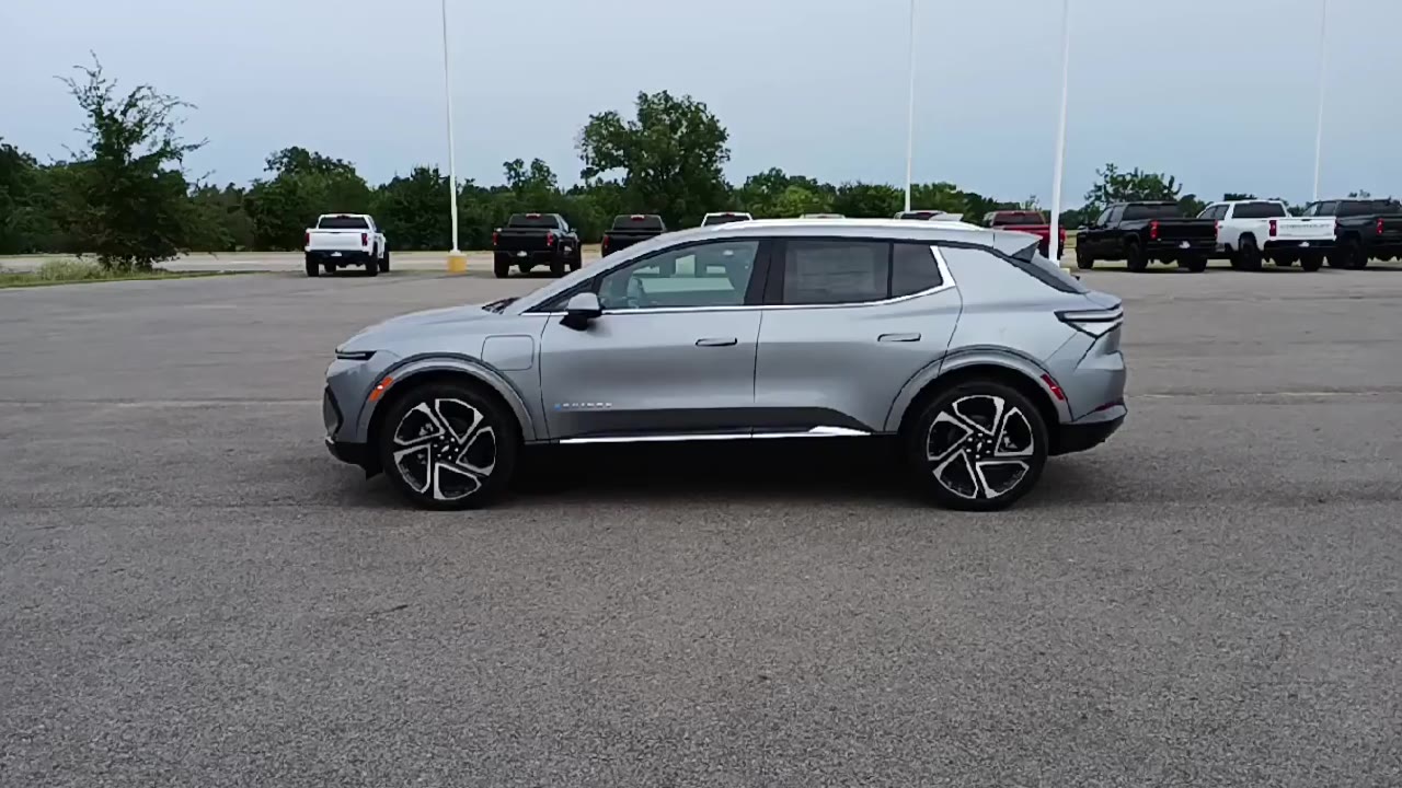 2025 Chevrolet Equinox EV 1LT photo 5