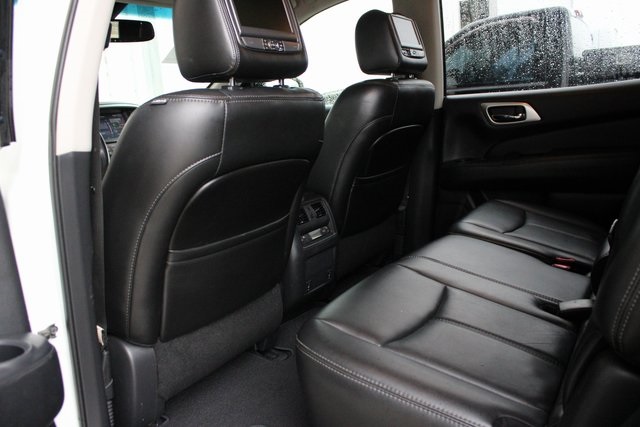 2014 Nissan Pathfinder SL photo 33