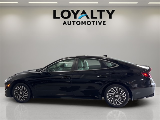 2023 Hyundai Sonata Hybrid SEL photo 2