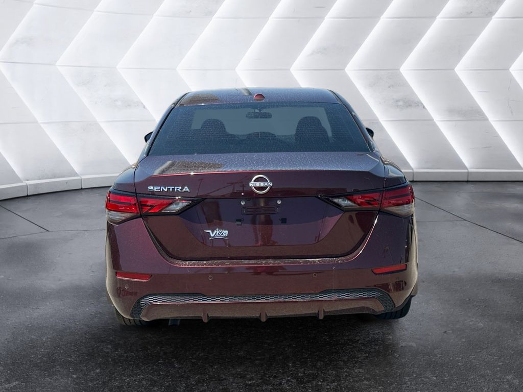 2025 Nissan Sentra SV photo 5