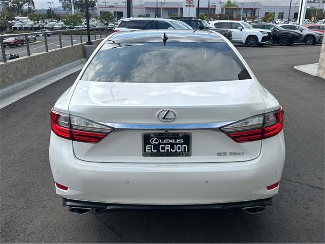 2017 Lexus ES 350 Luxury photo 4