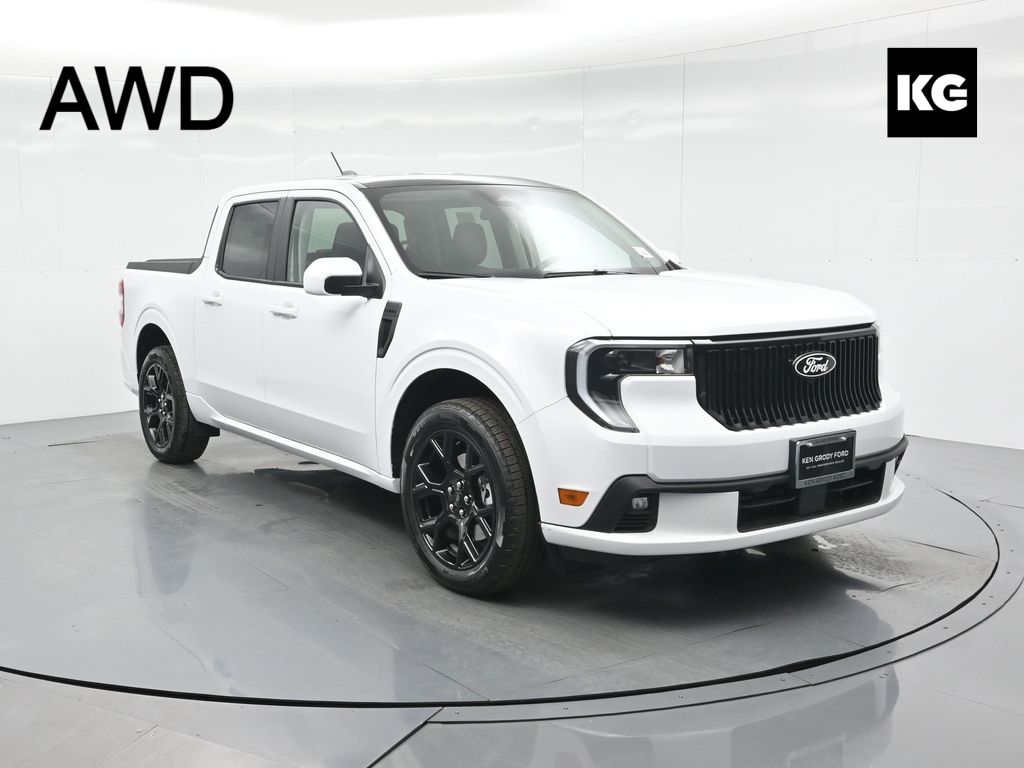 2025 Ford Maverick Lobo's photo