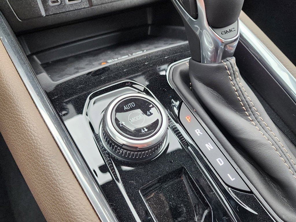 2026 Gmc Canyon Denali photo 32