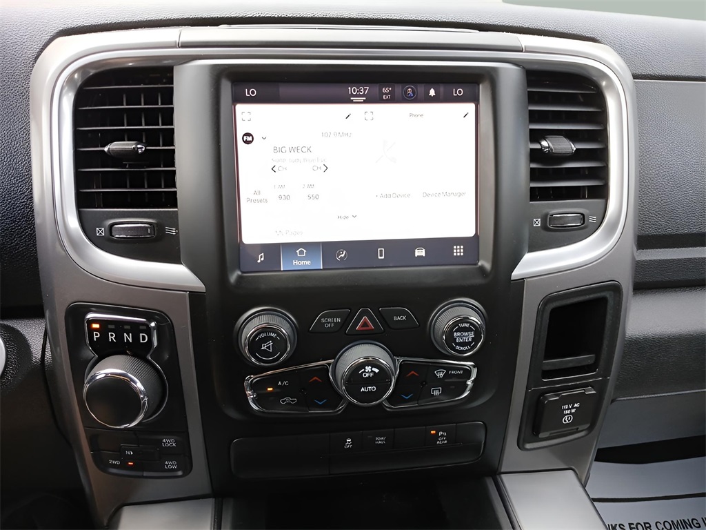 2022 Ram 1500 Classic Warlock photo 10