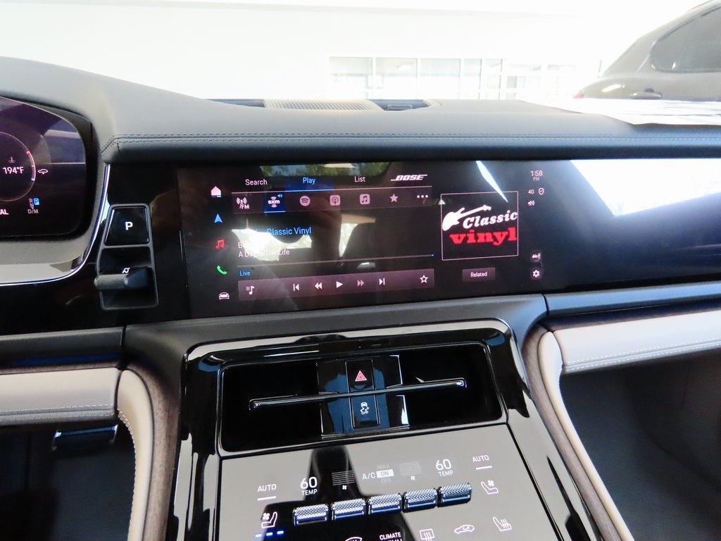 2024 Porsche Panamera 4 photo 27