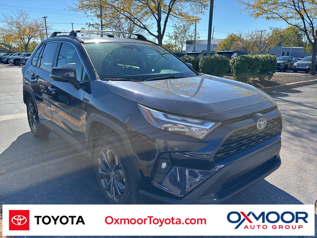 2022 Toyota RAV4 XLE Premium