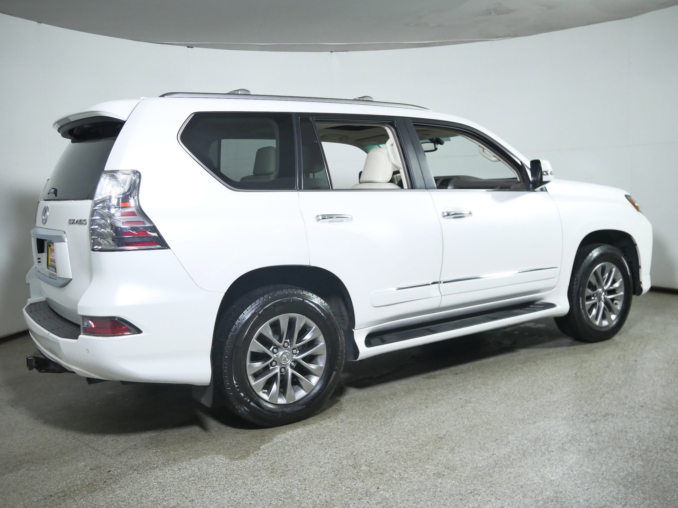 2017 Lexus GX 460 Luxury photo 13