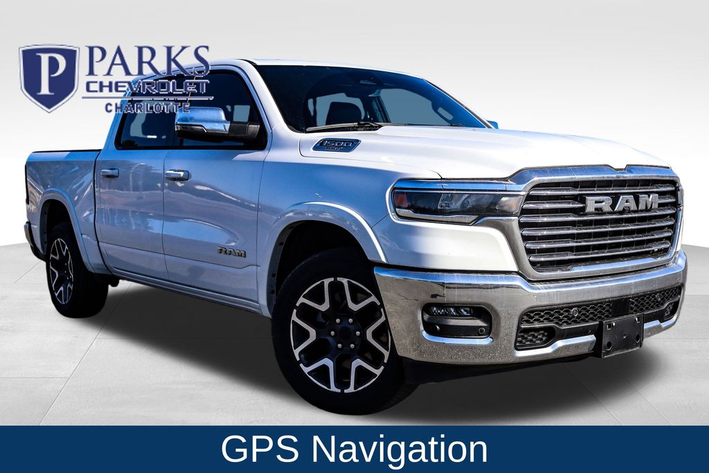 2025 RAM Ram 1500 Pickup Laramie's photo