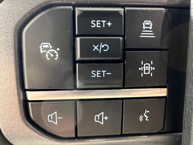 2026 Ford F-350 Lariat photo 11