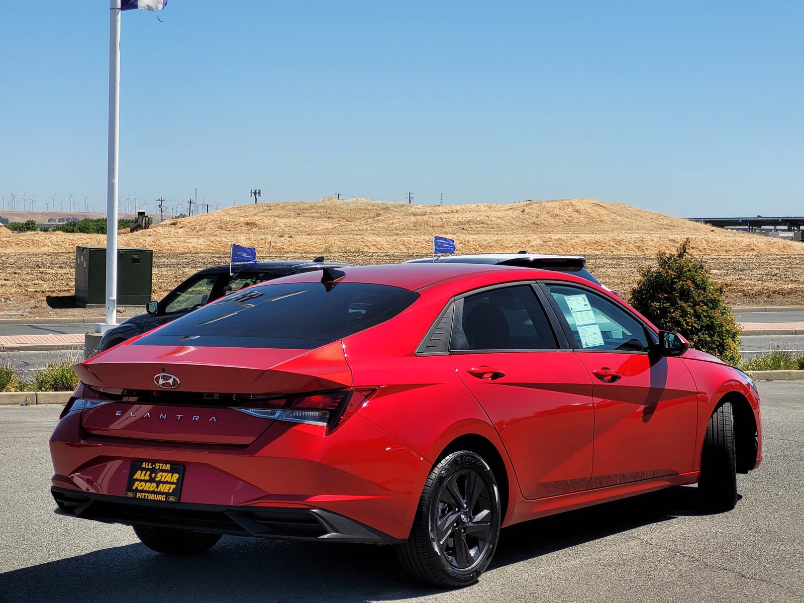 2021 Hyundai Elantra SEL photo 4