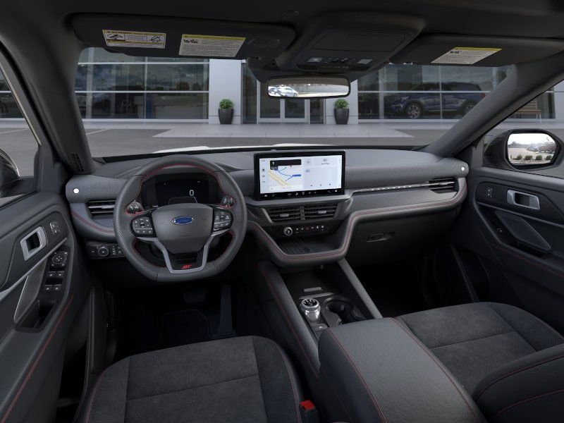 2025 Ford Explorer ST photo 6