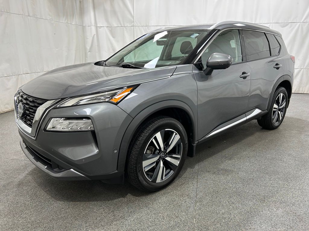 2023 Nissan Rogue SL photo 3