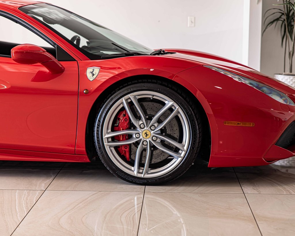 2018 FERRARI 488 - Image 12