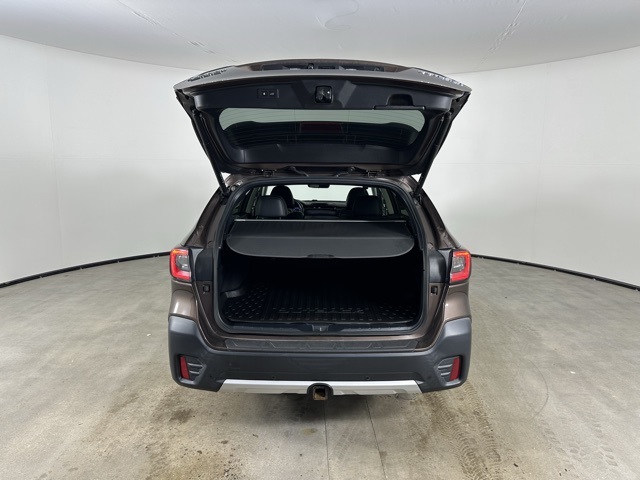 2021 Subaru Outback Limited photo 12