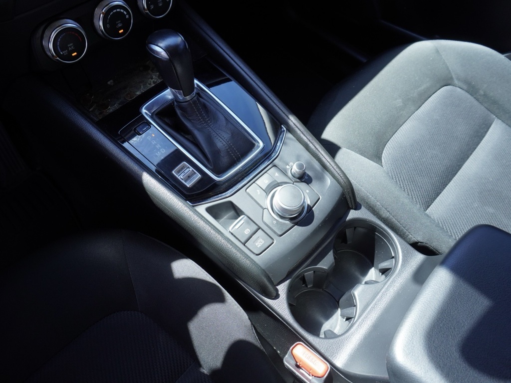 2021 Mazda CX-5 Sport photo 17
