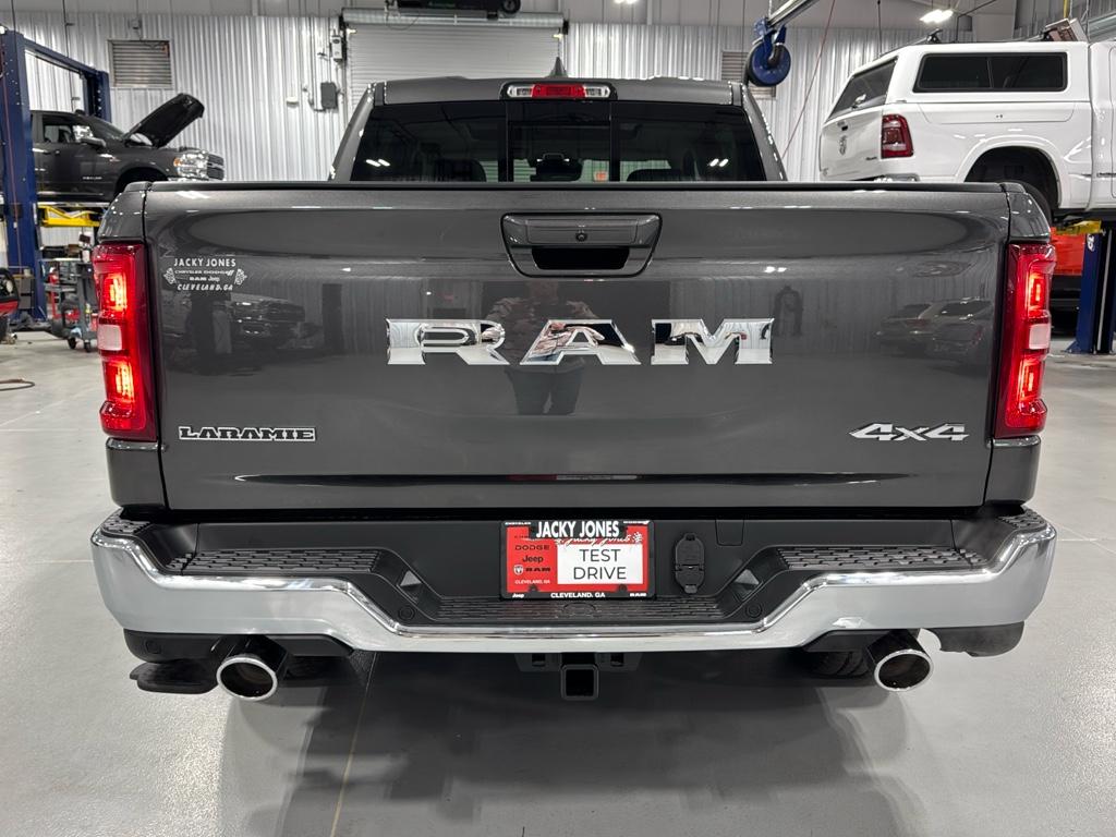 2025 Ram 1500 Laramie photo 2