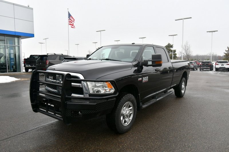Used 2018 RAM Ram 2500 Pickup Tradesman with VIN 3C6UR5HJ3JG145619 for sale in North Branch, Minnesota