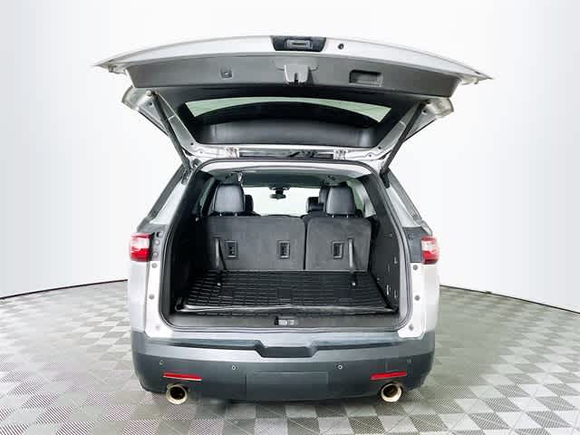 2021 Chevrolet Traverse Cloth photo 27