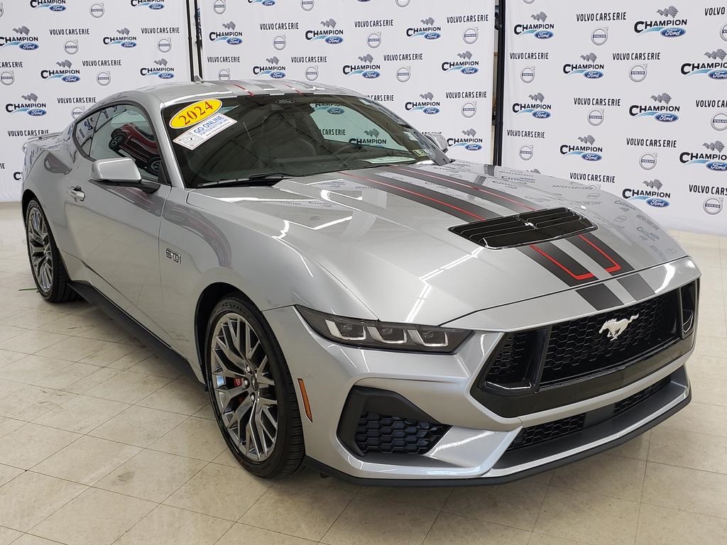 2024 Ford Mustang GT Premium's photo