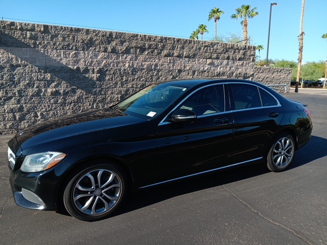 2016 Mercedes Benz C 300 photo 2