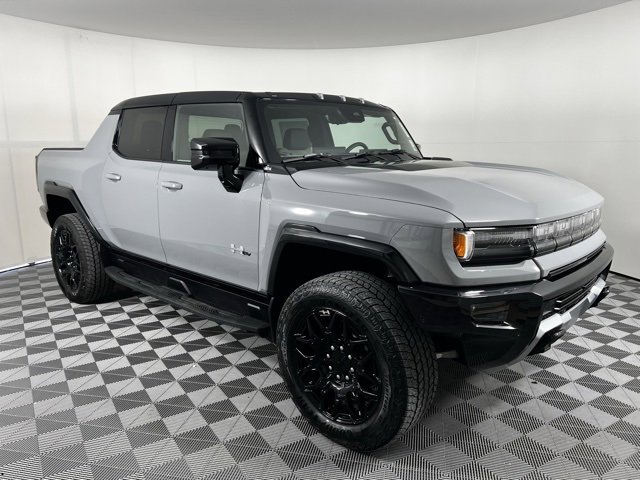 2026 GMC HUMMER EV 2X's photo