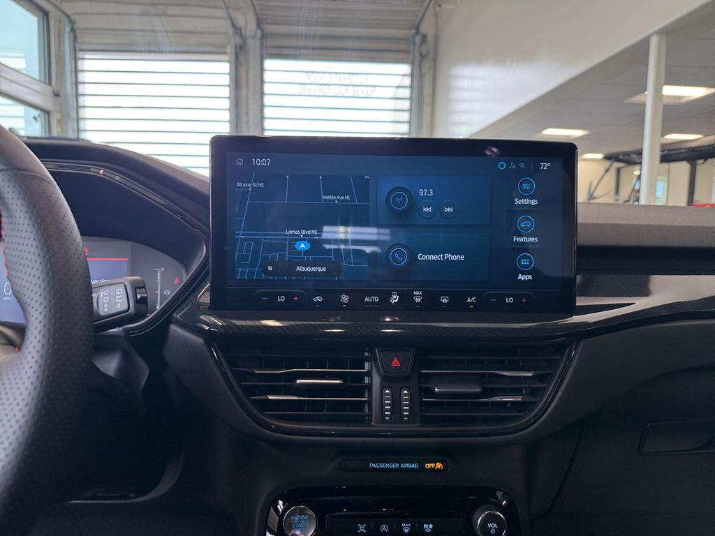 2024 Ford Escape ST-Line photo 11