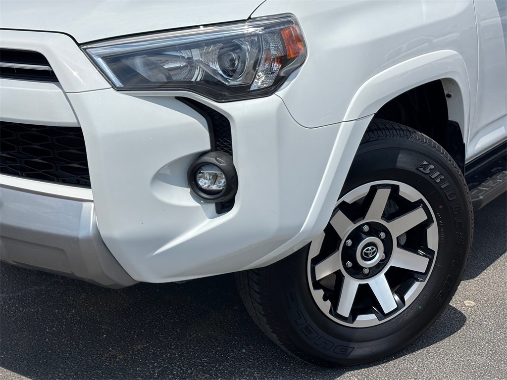 2024 Toyota 4Runner TRD Off-Road Premium photo 2