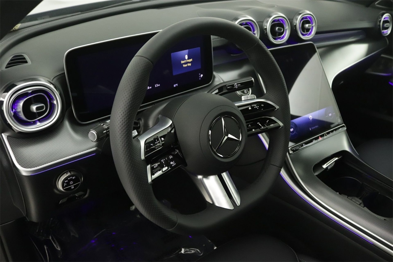 2025 Mercedes Benz C 300 photo 4