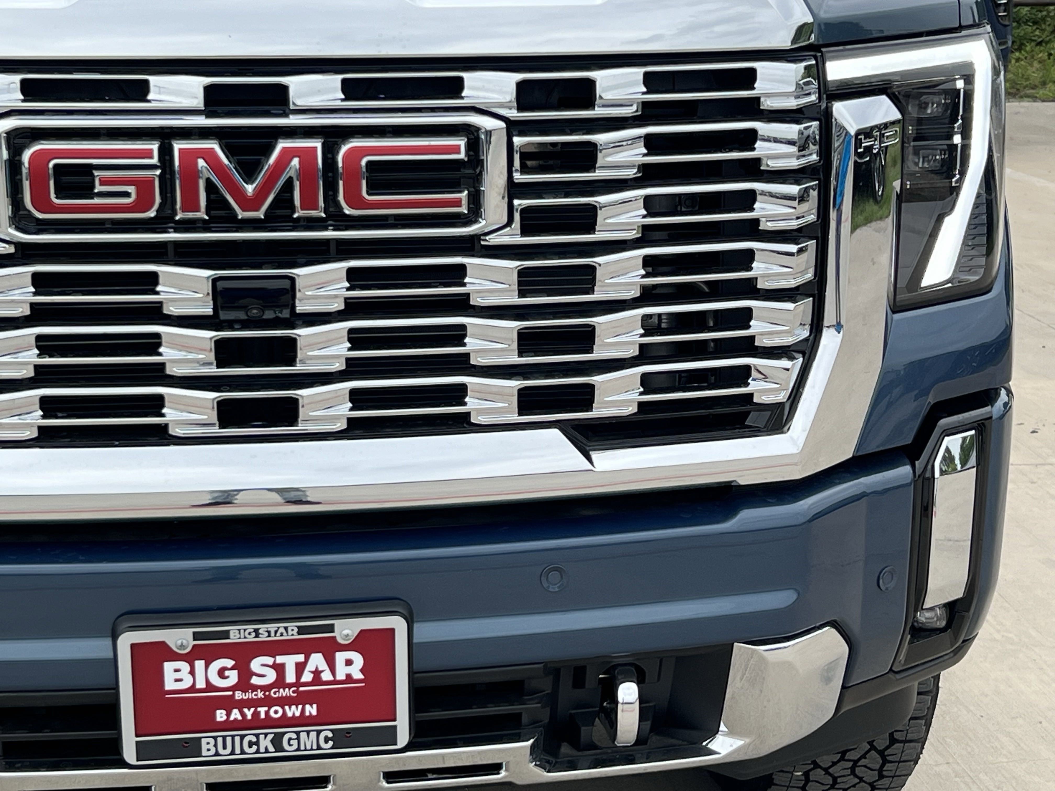 New 2025 Downpour Metallic GMC Denali image 6