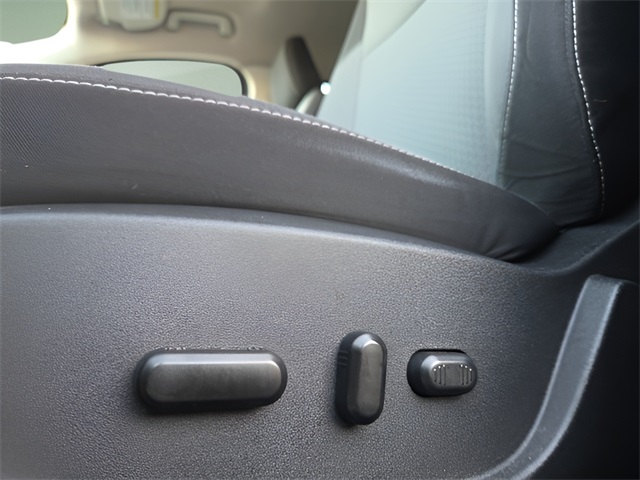 2018 Ford Escape SE photo 19