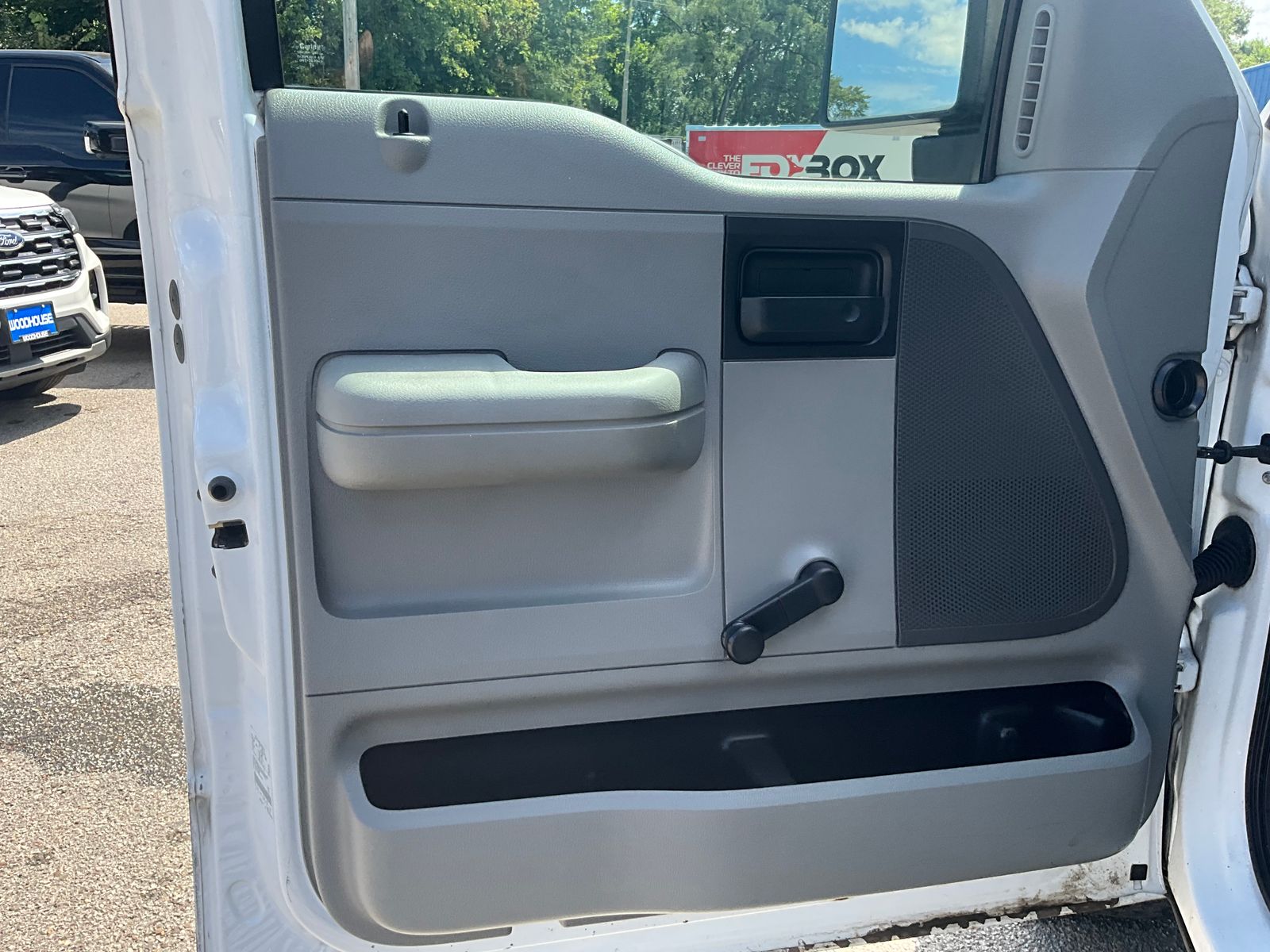 2007 Ford F-150 XL photo 9